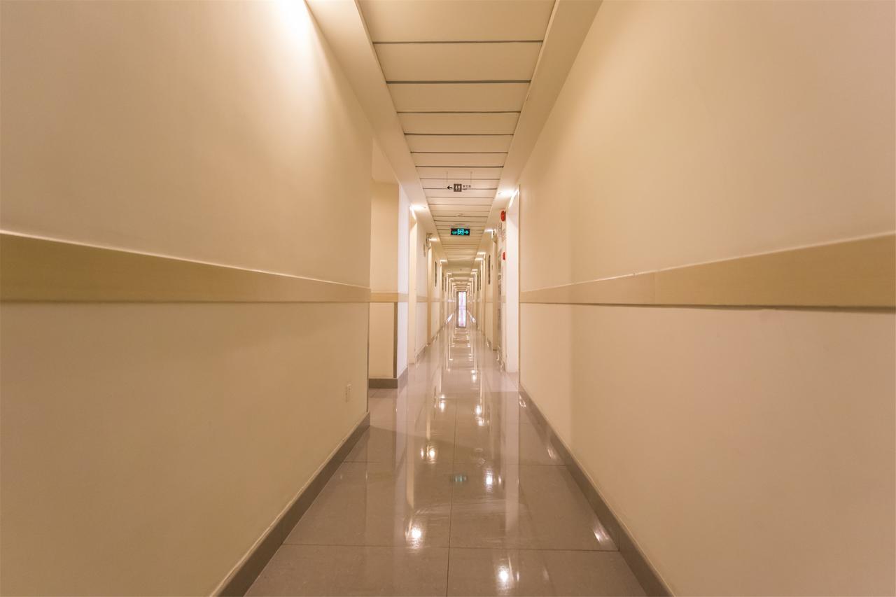 جينجيانج إن شنيانج هيبينج نورث ستريت فرست هوسبيتال أوف شنيانج ميديكال يونيفيرسيتي المظهر الخارجي الصورة